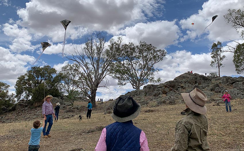 Kite Making workshop with Jo Davenport